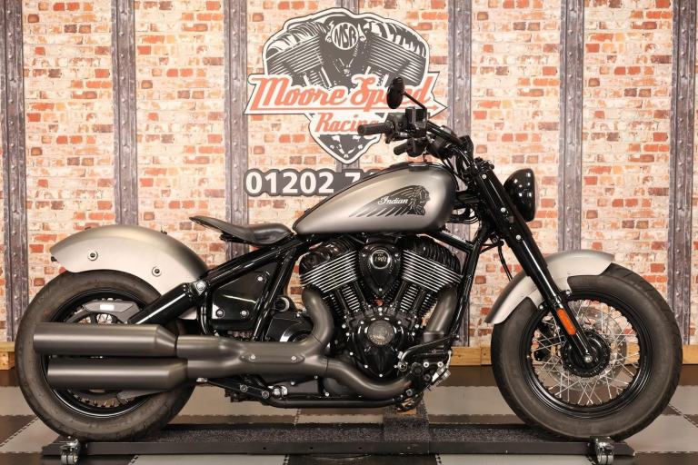 2022 INDIAN CHIEF BOBBER DARK HORSE - 6,844 MILES - 2 OWNERS - WUNDERKIND EXTRAS