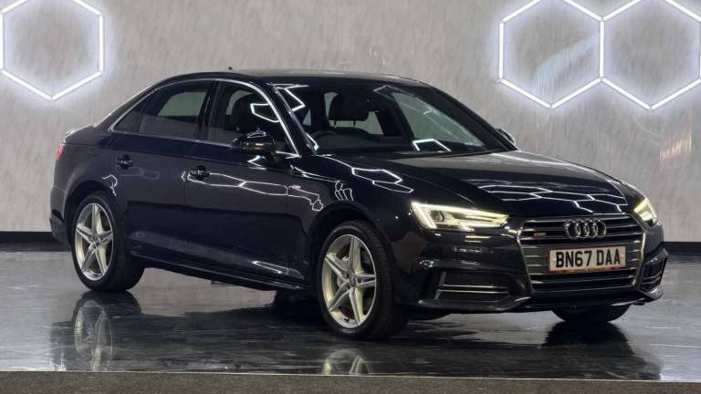 2017 Audi A4 2.0 TDI ultra S line Saloon 4dr Diesel Manual Euro 6 (s/s) (190 ps) Saloon Diesel Ma...