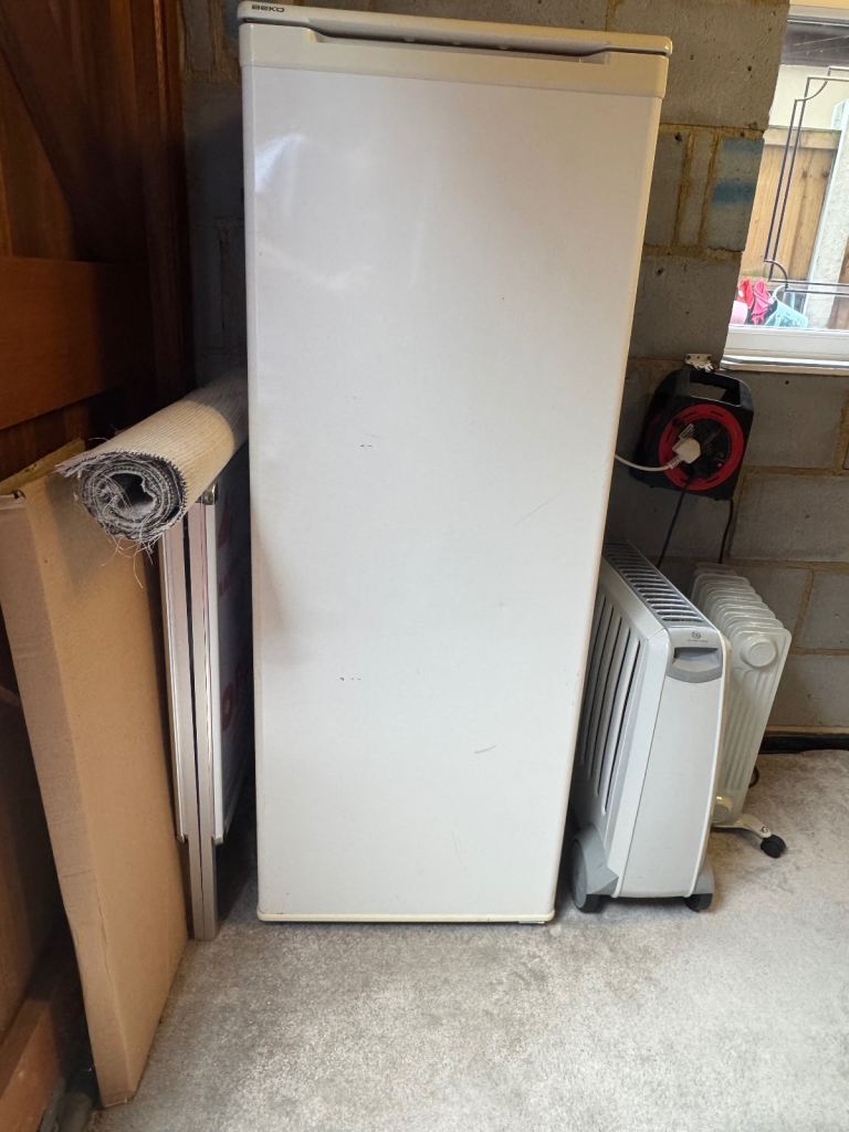 Beko Tall Larder Fridge – Good Condition