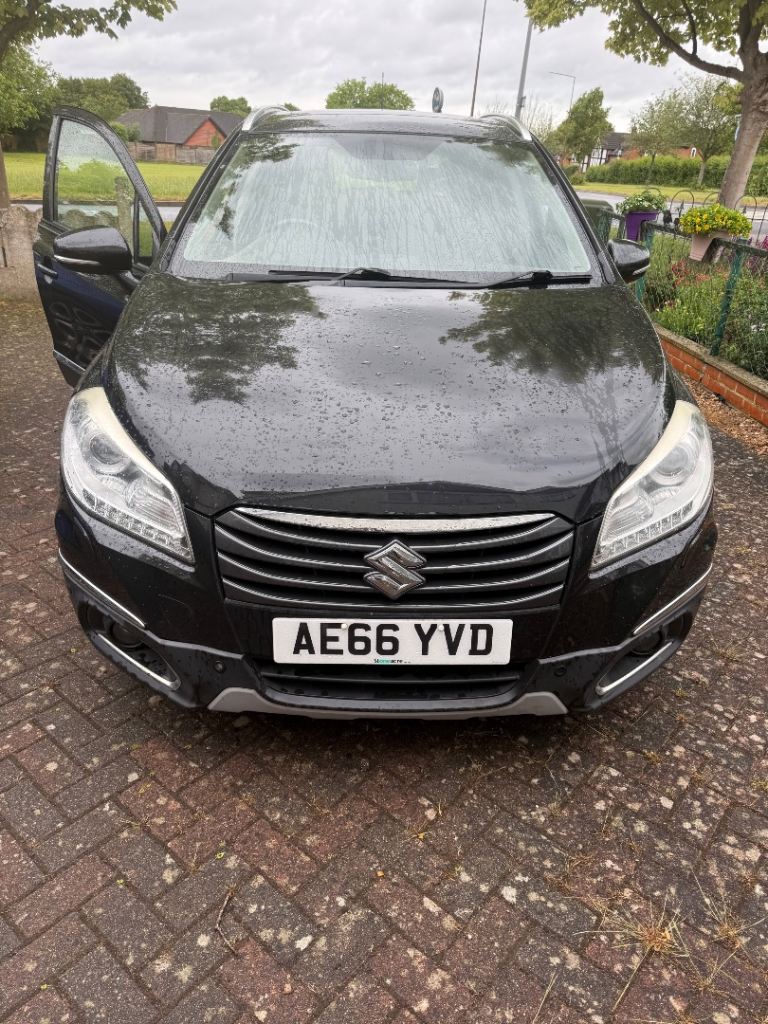Suzuki, SX4 S-CROSS, Hatchback, 2016, Semi-Auto, 1598 (cc), 5 doors