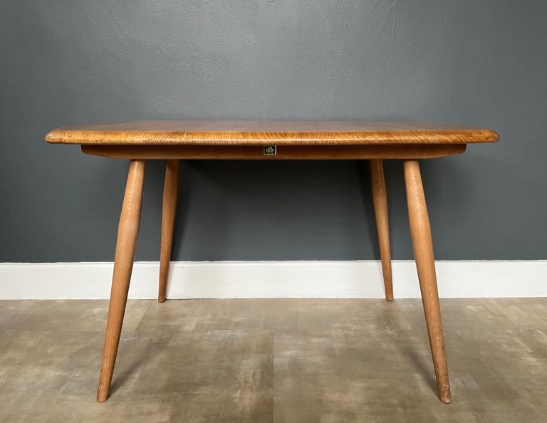 Vintage Ercol 213 Small Coffee Side Table Elm & Beech Blonde