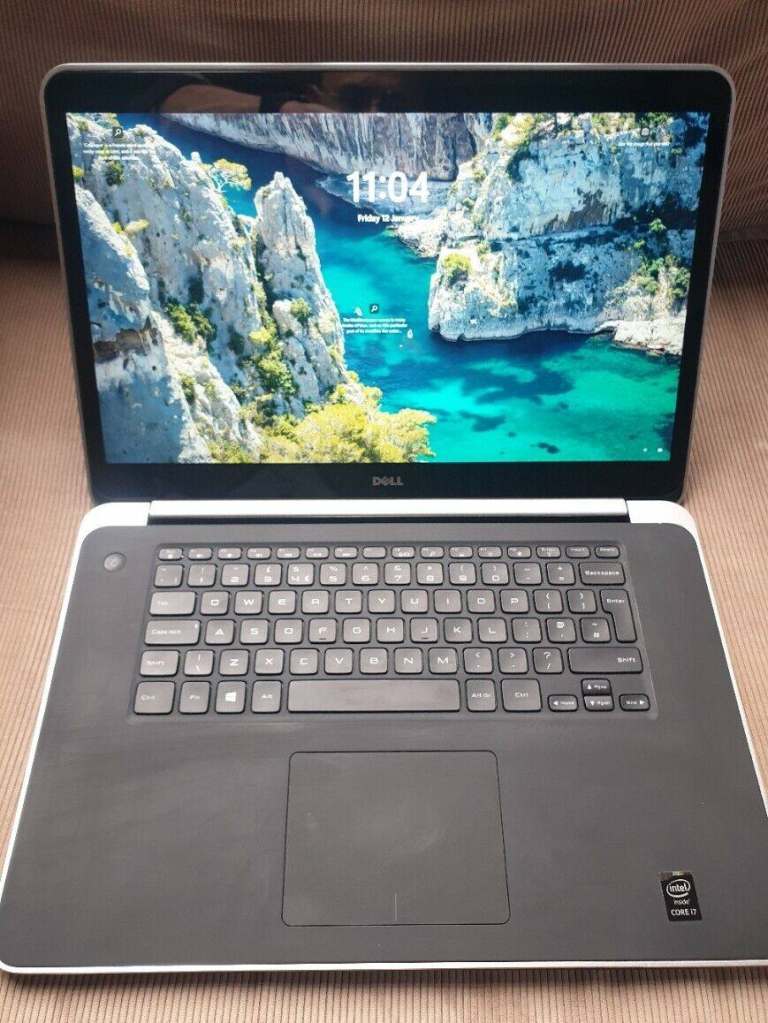 TOUCHSCREEN GAMING LAPTOP RRP £799. WE ARE SELLING FOR HALF THE PRICE!