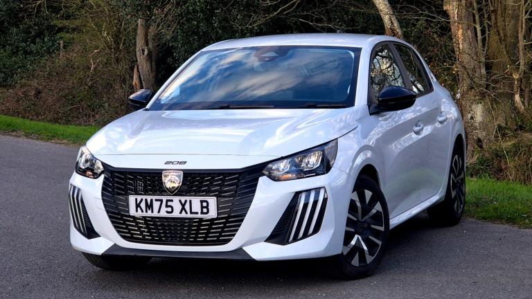 2025 Peugeot 208 1.2 PureTech 100 Style 5dr HATCHBACK Petrol Manual