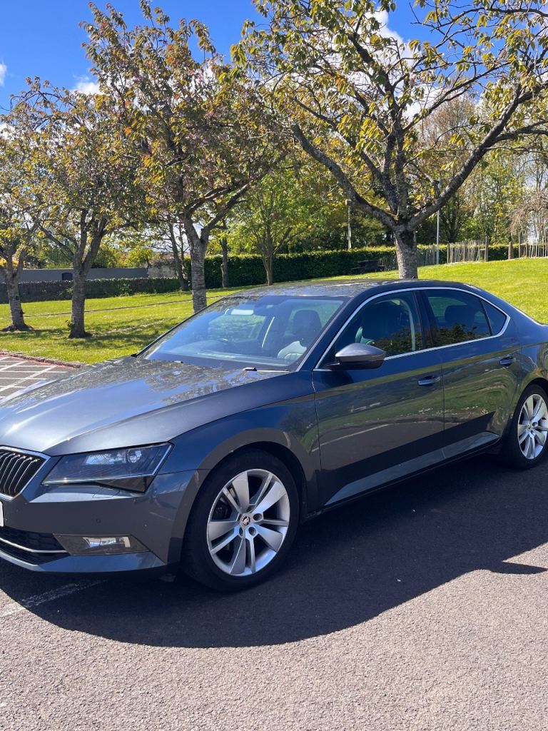 Skoda, SUPERB, Hatchback, 2017, Manual, 1968 (cc), 5 doors