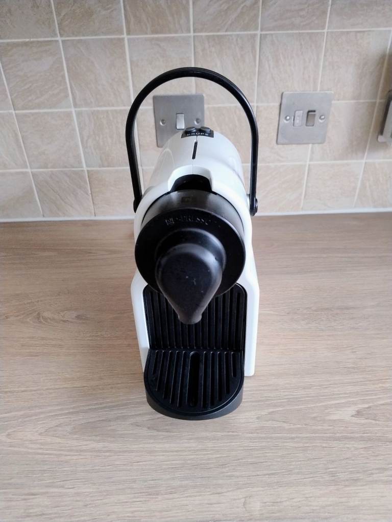 Krups Nesspresso coffee m/c in a Cream Colour 