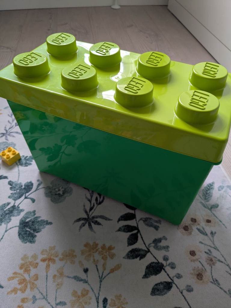 Lego Duplo two sets 10913 and 10914 plus animal train