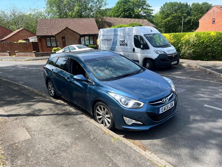 HYUNDAI I40 AUTOMATIC 1.7 CRDI ESTATE NEW MOT 