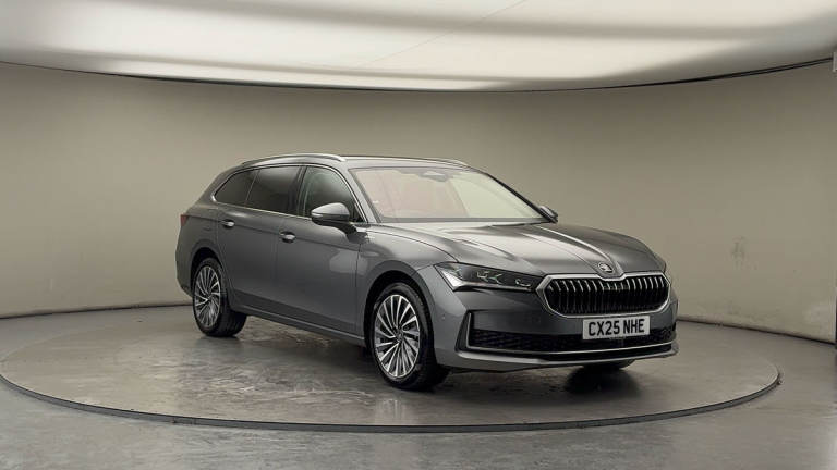 2025 Skoda Superb 1.5 TSI iV 25.7kWh Laurin & Klement Estate 5dr Petrol Plug-in Hybrid DSG Eu Est...