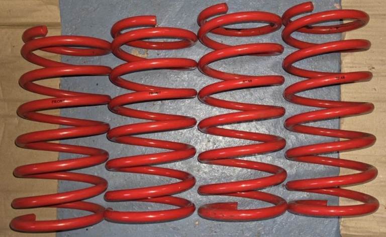 Ford Fiesta Mk1 - Full Set lowering Springs -50mm approx