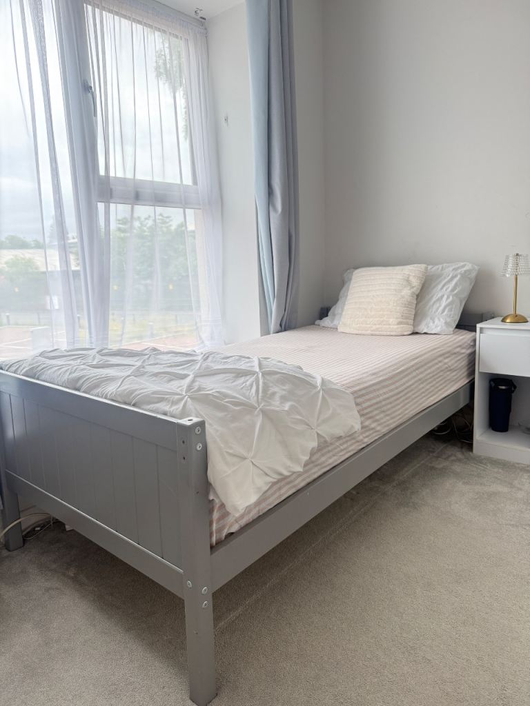 Single bed with mattress  