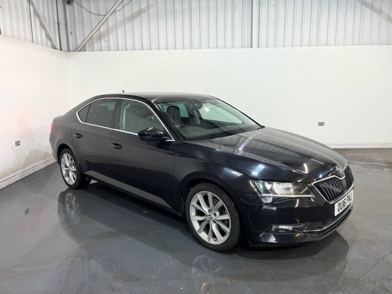 2016 Skoda Superb 2.0 TDI SE L Executive Hatchback 5dr Diesel Manual Euro 6 (s/s) (190 ps) Hatchb...