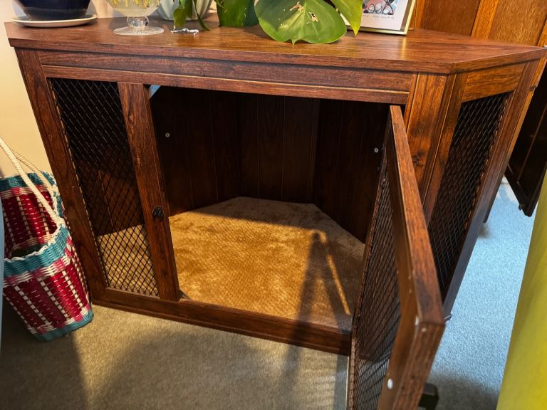 Dog crate/cage