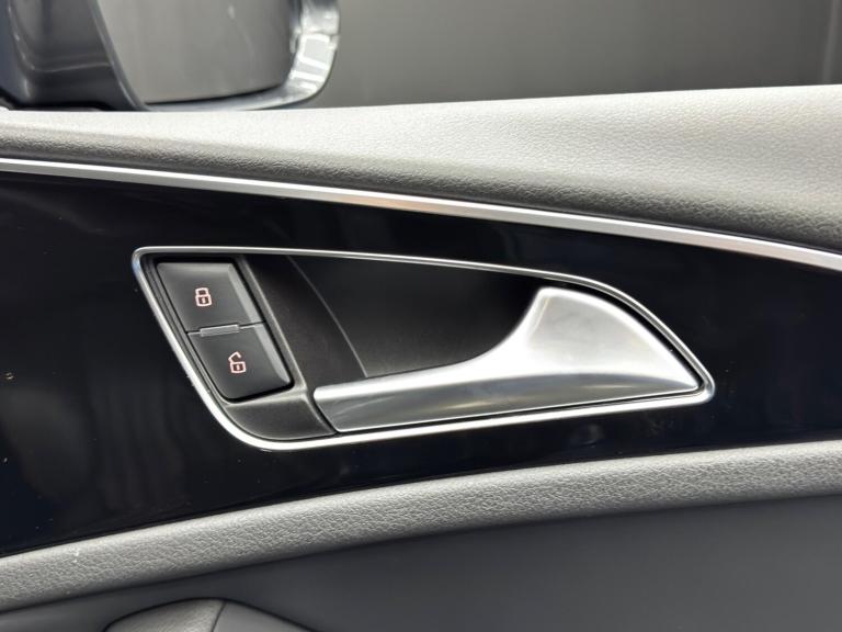 2013 Audi A6 3.0 TDI Quattro Black Edition 5dr S Tronic ESTATE DIESEL Automatic