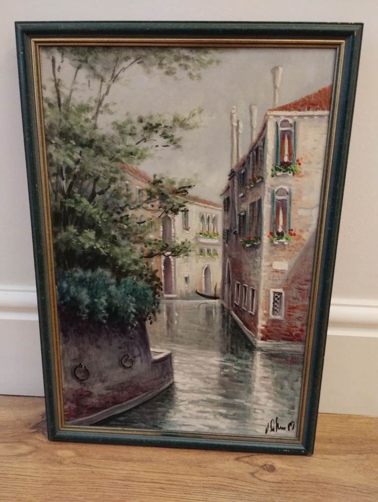 Oil painting Canal scene Venice ? Signed 88. Vgc.