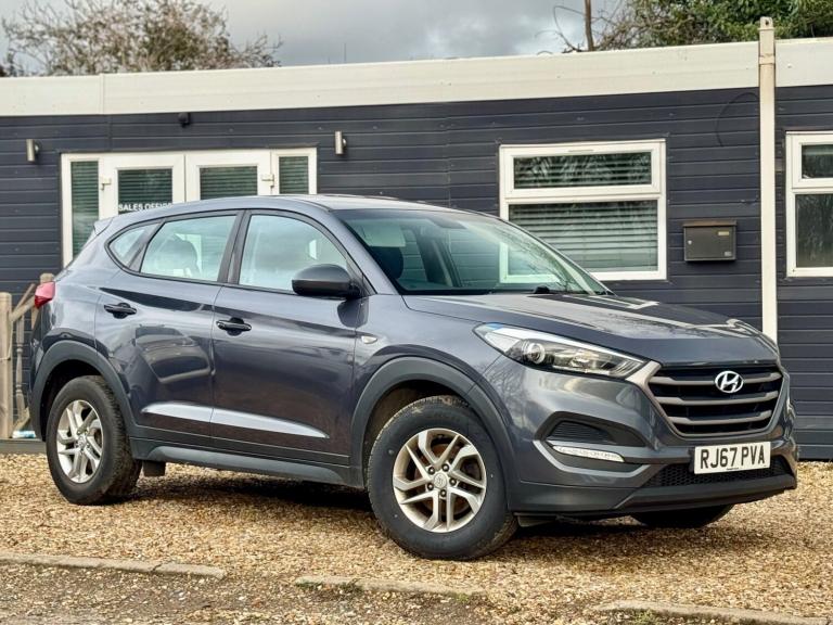 2018 Hyundai TUCSON 1.7 CRDi Blue Drive S 5dr 2WD ESTATE Diesel Manual