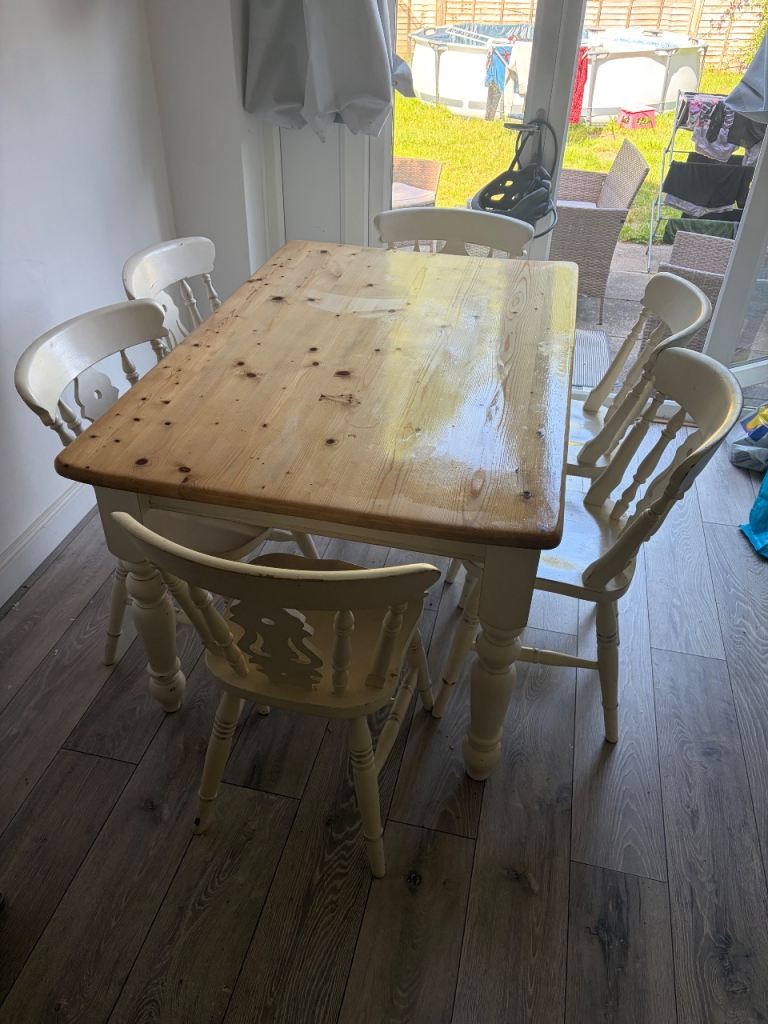 Cream and Pine Wooden Dining Table with 4 Chairs – Good Condition