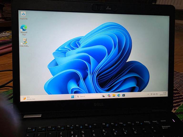 Dell 14in Windows 11 proLaptop with MS Office