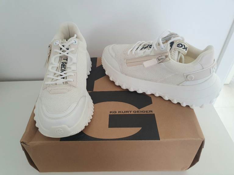 Kurt Geiger Trainers. Size 5