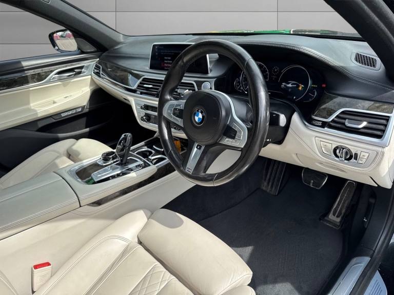 BMW 7 SERIES 3.0 740Ld xDrive M Sport Saloon 2018