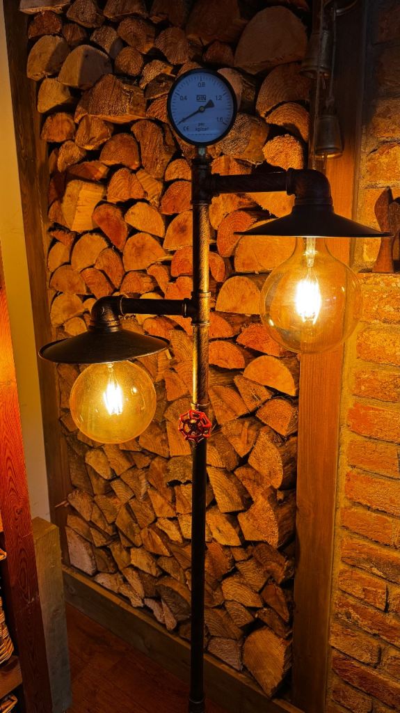 Industrial style floor lamp 