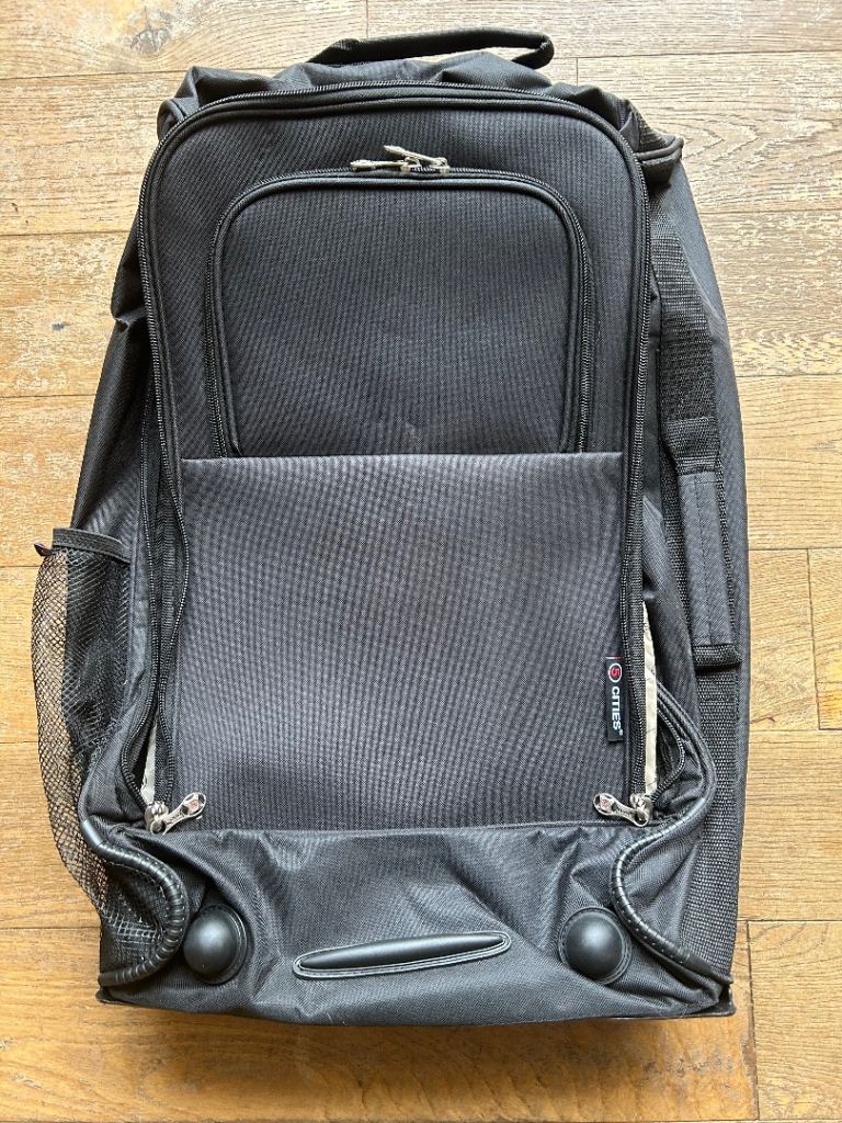 5 Cities Cabin hand luggage