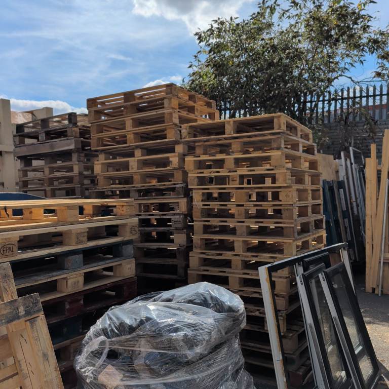 Assorted Timber pallets ..Free to collect 