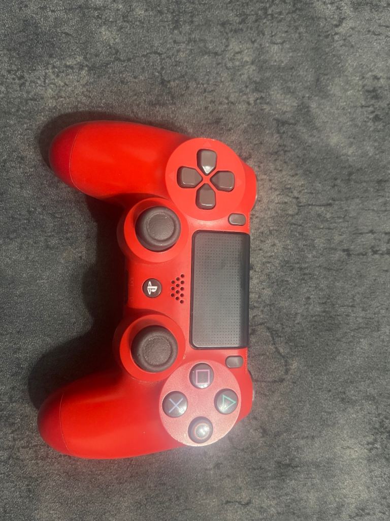 PS4 controller 