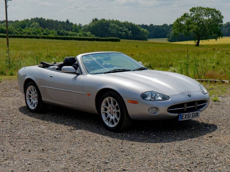 2001 Jaguar XK8 4.0 Convertible 2dr Petrol Automatic (284 g/km, 290 bhp) Convertible Petrol Autom...
