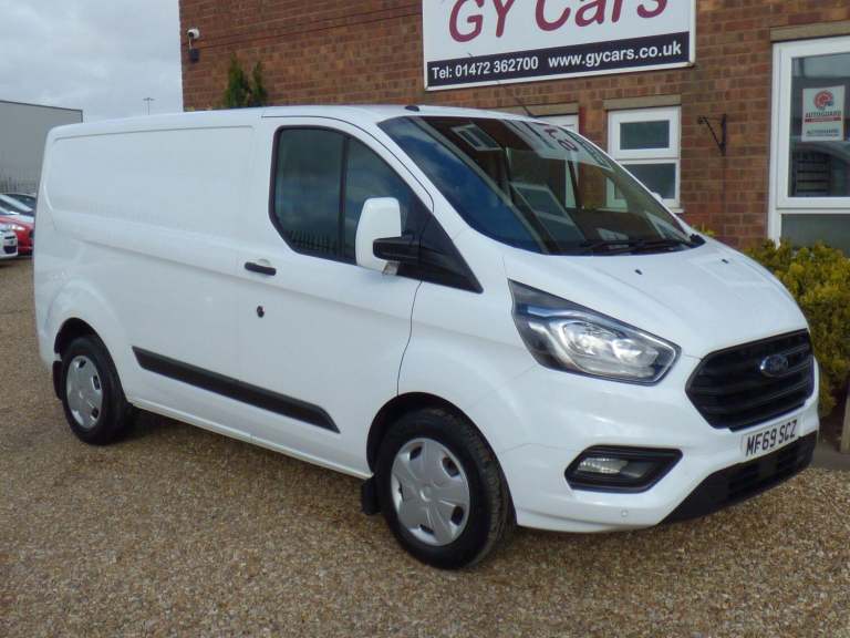 FORD TRANSIT CUSTOM 2.0 300 EcoBlue Trend AUTOMATIC **ALSO COMES WITH 15 MONTHS