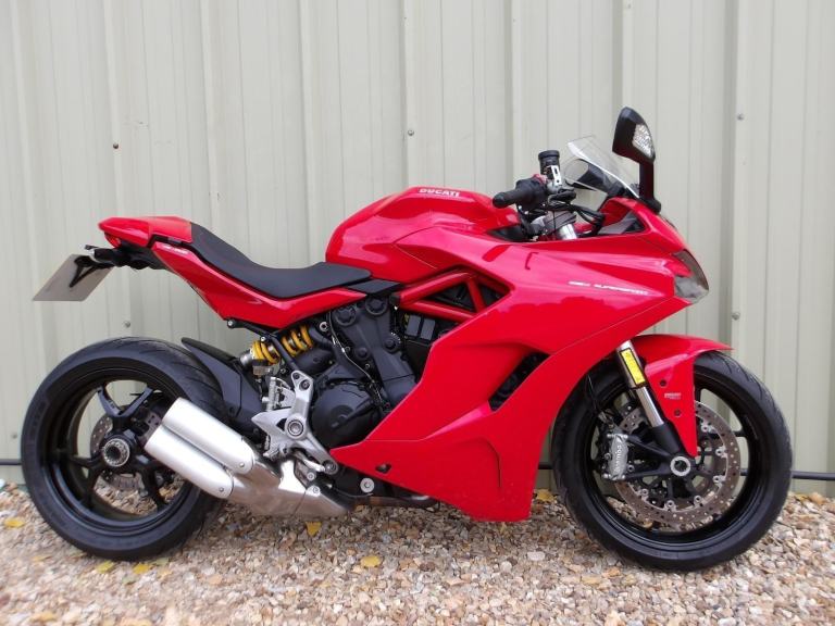Ducati Supersport 2017 Full Service History & Only 8,800 Miles From New 