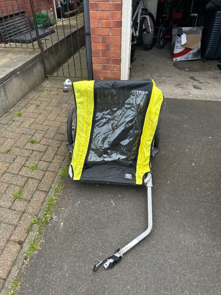 Bicycle trailer