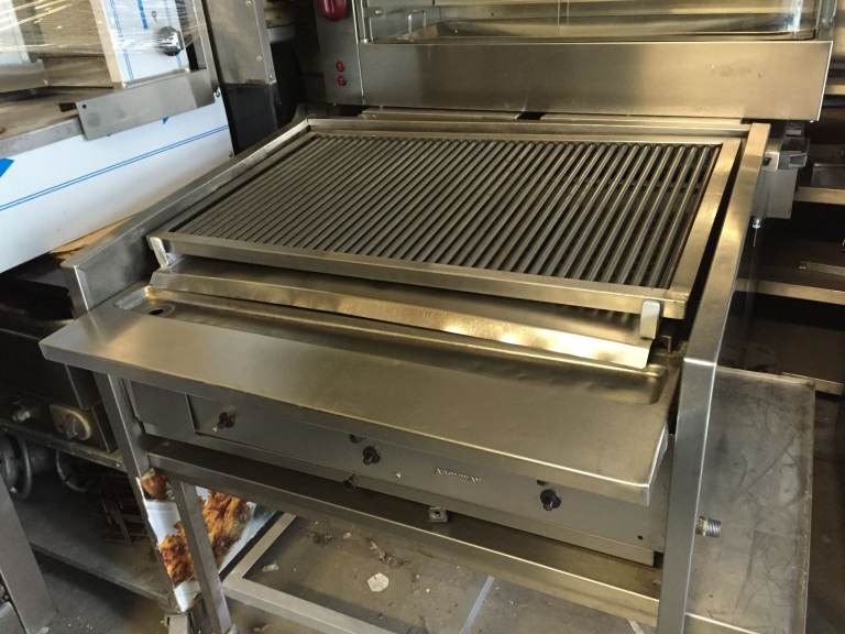 CATERING COMMERCIAL Stainless Steel GAS  Grill Good Condition CAFE RESTAURANT KEBAB CHICKEN SHOP