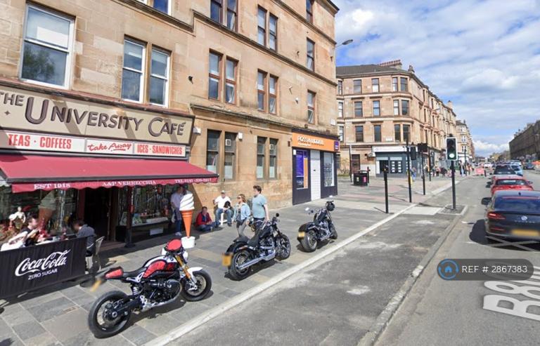 2 bedroom flat in Byres Road, Glasgow, G11 (2 bed) (#2867383)