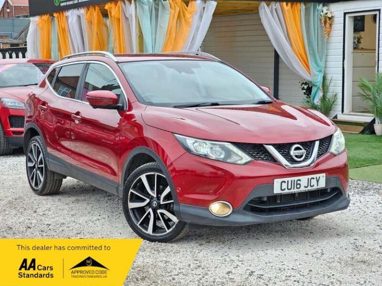 2016 Nissan Qashqai 1.2 DIG-T Tekna XTRON 2WD Euro 6 (s/s) 5dr HATCHBACK Petrol Automatic
