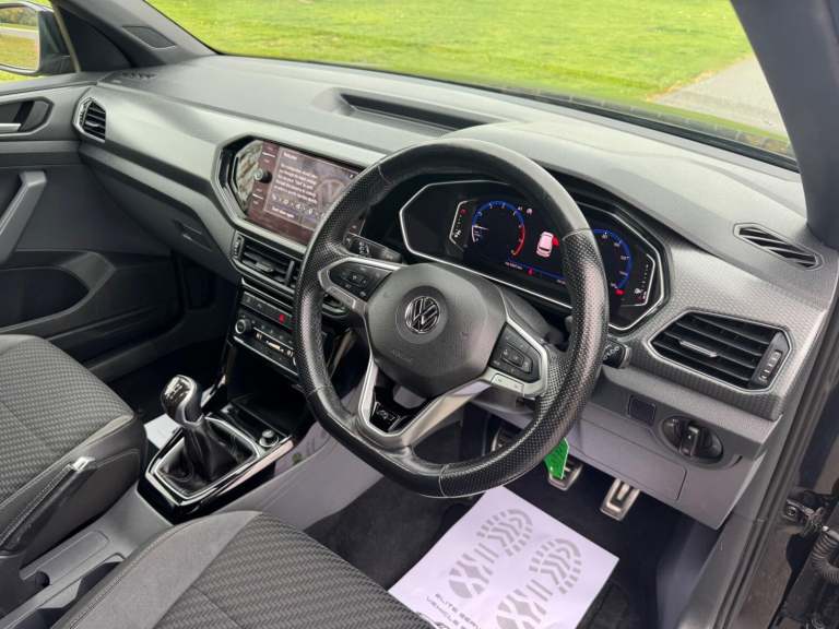 VOLKSWAGEN T-CROSS 1.0 TSI R-Line 2020