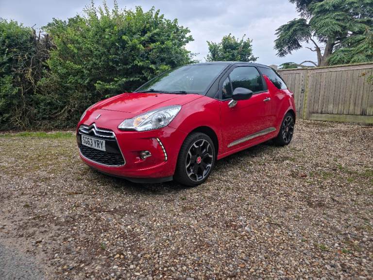Citroen, DS3, Hatchback, 2013, Manual, 1598 (cc), 3 doors