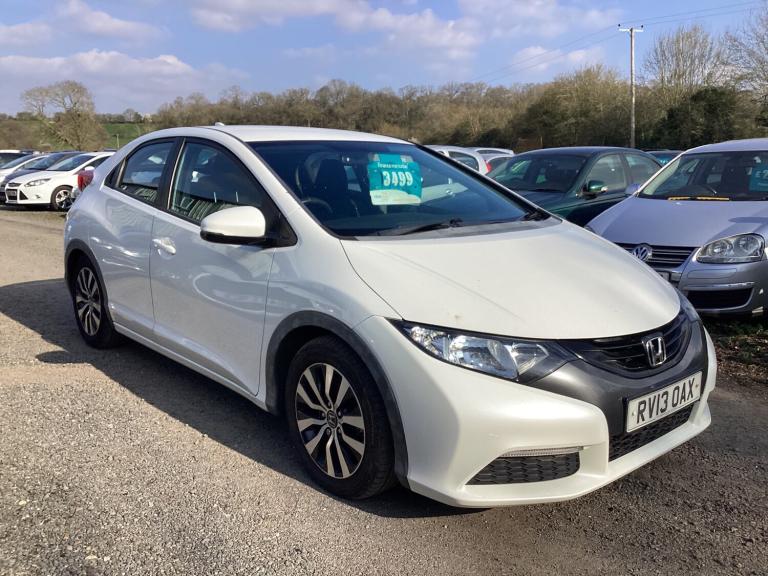 2013 Honda Civic 1.6 i-DTEC SE come with a full m o t  HATCHBACK Diesel Manual