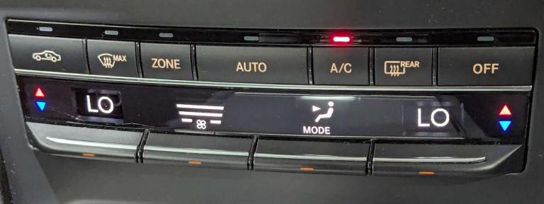  Mercedes-Benz E Class 2.1 E 220 AMG Line Edition D Auto 2dr Diesel Automatic