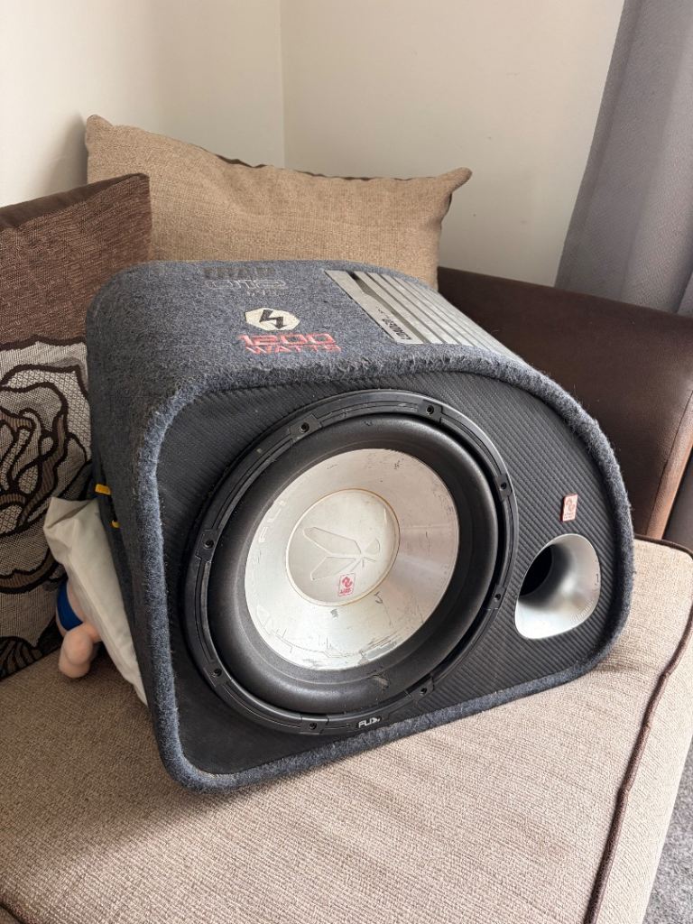 FLI Audio Car Subwoofer 1200w – Good Condition