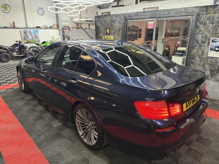 BMW M5 4.4 M5 Saloon 2011