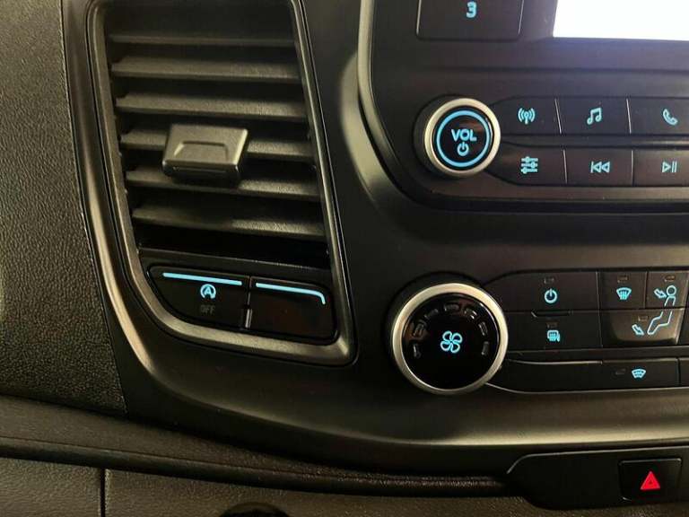 2020 Ford Transit 2.0 EcoBlue 130ps Double Cab Chassis CHASSIS CAB DIESEL Manual