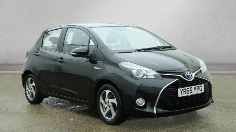 2015 Toyota Yaris 1.5 VVT-h Icon Hatchback 5dr Petrol Hybrid E-CVT Euro 6 (101 ps) Hatchback PETR...