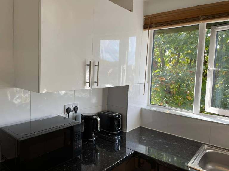 🌈Modern 1-Bed Flat in Beautiful Residential Canada Water | SE16🍃