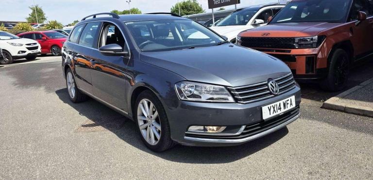 2014 Volkswagen Passat 2.0 TDI Bluemotion Tech Executive 5dr ESTATE DIESEL Manual