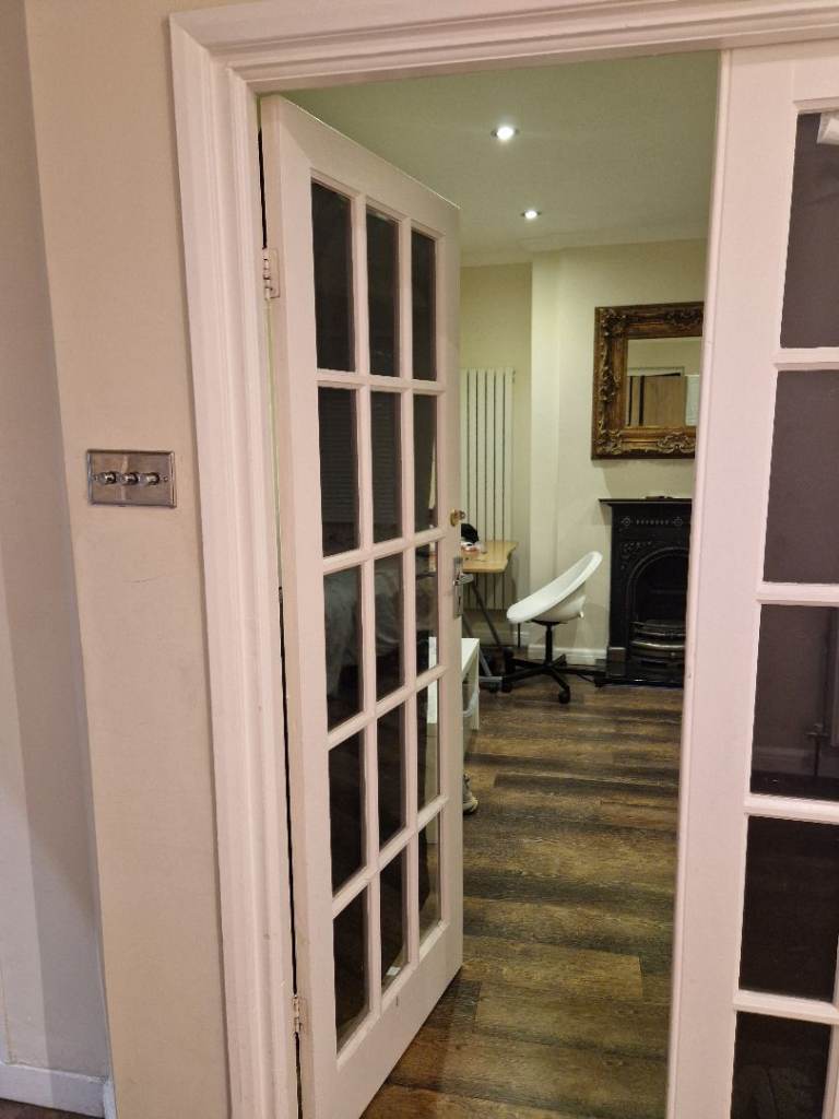 Double Room - £700pm all included- Gants Hill