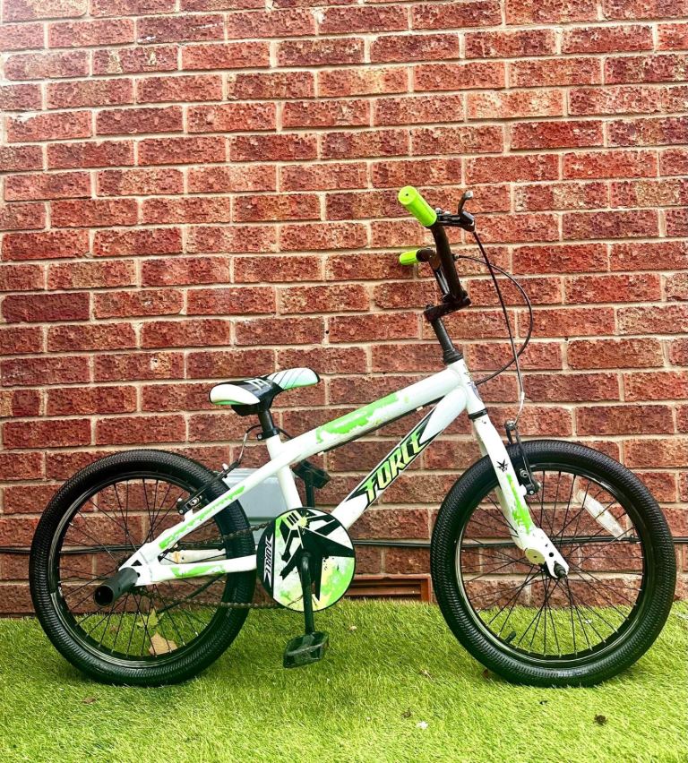 APOLLO FORCE BOYS 18” BIKE 