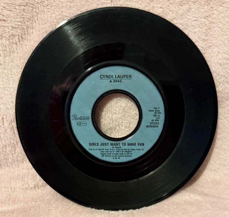 Cyndi Lauper Vinyl Single - Girls Just Want To Have Fun