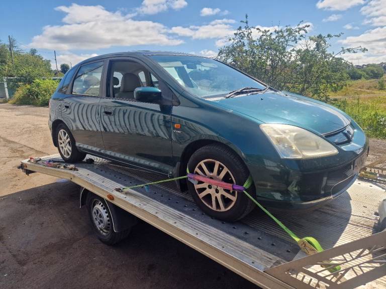 Breaking for spares honda civic 1.6 2002