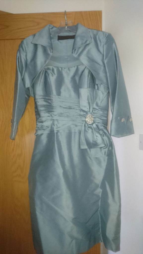 Mother of the bride outfit