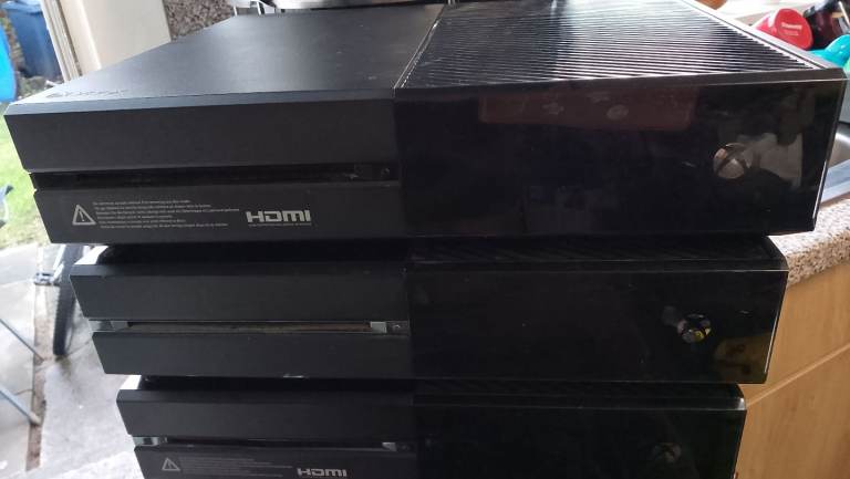 image for  3 X xbox1  consoles
